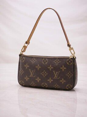 Authentic Louis Vuitton Pochette Accessoires Monogram Shoulder Bag LV Handbag
